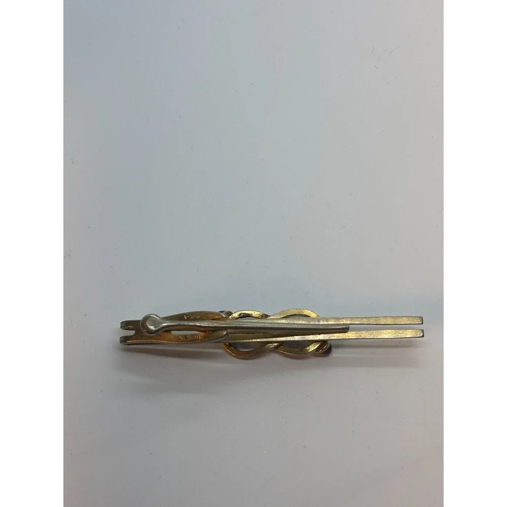 Vintage Tie Bar‎ Gold Tone Intricate Knot Detail Red Stones Hickok